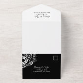 Zwart-wit Bloemen Yin Yang bruiloft All In One Uitnodiging (Buitenkant)