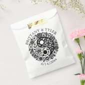 Zwart-wit Bloemen Yin Yang bruiloft Bedankzakje (Gezegeld)