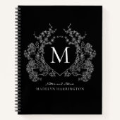 zwart wit bloemenkam Monogram Journal Notitieboek (Voorkant)