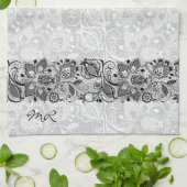 Zwart-wit  bloemenkant monogram theedoek (Gevouwen)