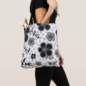 Zwart-wit bloemenprint tote bag (Dichtbij)