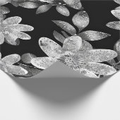 Zwart-wit bloemig cadeaupapier (Hoek)