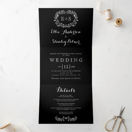Zwart-wit bloemig lijst met initialen bruiloft drieluik uitnodiging (Binnen)