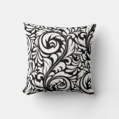 Zwart-wit bloempatroon kussen (Voorkant)