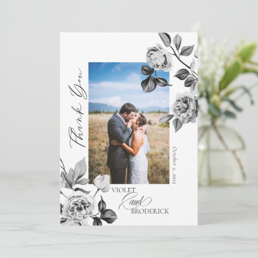 Zwart-wit bloemstuk aanpasbare bedankkaart (Staand voorkant)