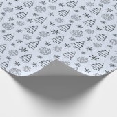 Zwart-wit Bomen Sneeuwvlokken Blauwe Kerstmis Cadeaupapier (Hoek)