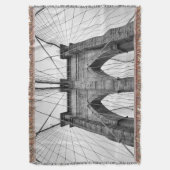 Zwart-wit Brooklyn Bridge Architecturaal detail Deken (Voorkant Verticaal)