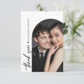 Zwart-wit bruiloft minimalistische boog foto bedankkaart (Staand voorkant)