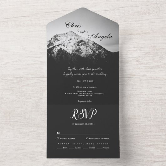 Zwart-wit bruiloft onder de bergen all in one uitnodiging (Binnen)