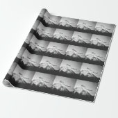Zwart-wit bruiloft onder de bergen cadeaupapier (Uitgerold)