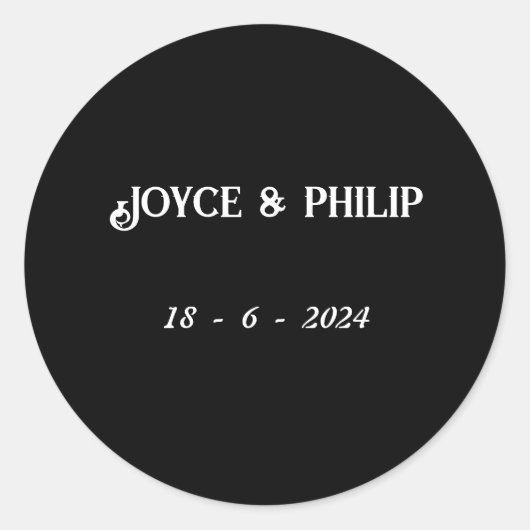 Zwart-wit bruiloft paar naam en datum ronde sticker (Voorkant)