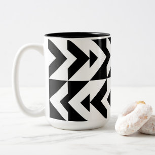 Zwart-wit Chevron geometrisch patroon Tweekleurige Koffiemok