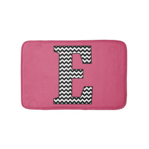 Zwart-wit Chevron Letter E Monogram Badmat