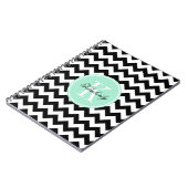 Zwart-wit chevron met mint monogram notitieboek (Linkerzijde)