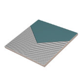 Zwart-wit chevron ontwerp en blauwe driehoek tegeltje (Zijkant)