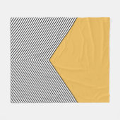 Zwart-wit chevron ontwerp en gele driehoek fleece deken (Voorkant (Horizontaal))