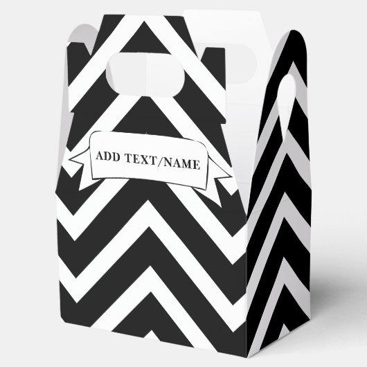 Zwart-wit Chevron Patroon Aangepaste naam Bedankdoosjes (Geopend)