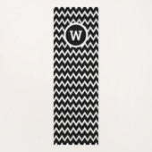Zwart-wit Chevron patroon monogram Yogamat (Voorkant)