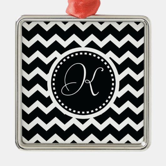 Zwart-wit Chevron Zig Zag Retro Elegance Metalen Ornament (Voorkant)