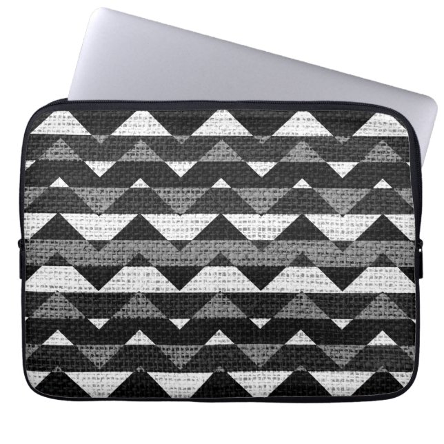 Zwart-wit Chevron Zigzag Burlap Jute Laptop Sleeve (Voorkant)