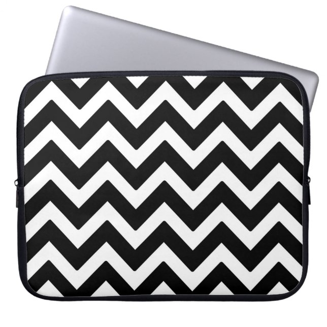 Zwart-wit Chevron Zigzag Geometric Pattern Laptop Sleeve (Voorkant)