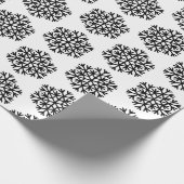 Zwart-wit Chic Snowflake Patroon Cadeaupapier (Hoek)