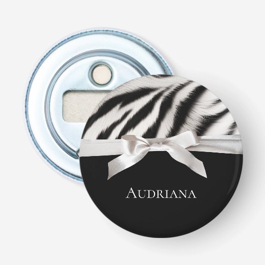 Zwart Wit Chic Zebra Print Bow Button Flesopener (Voorkant)