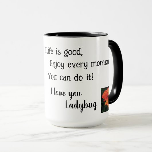 Zwart Wit Chihuahua met Oranje Rozen Inspirerend Mok (Voorkant rechts)