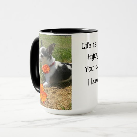 Zwart Wit Chihuahua met Oranje Rozen Inspirerend Mok (Voorkant links)