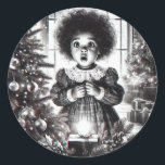 Zwart-wit Christmas Awe Sticker<br><div class="desc">Mooie zwart-witte sticker van een Afro-Amerikaan,  zwart,  jong meisje met ontzag voor kerst.</div>