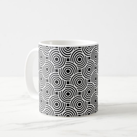 Zwart wit cirkel schijven rimpel op-art patroon koffiemok (Voorkant links)