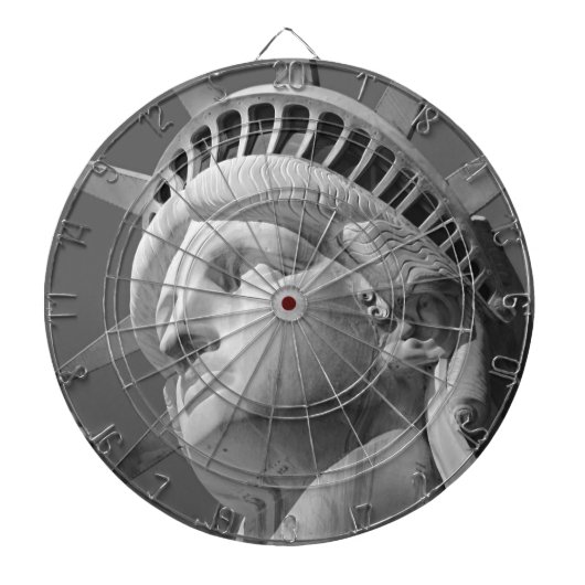Zwart-wit close-up beeld van vrijheid dartbord (Voorkant)