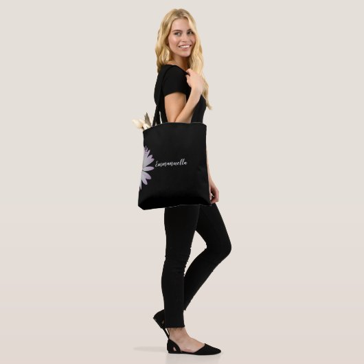 Zwart-wit Daisy gepersonaliseerd Tote Bag (Op model)