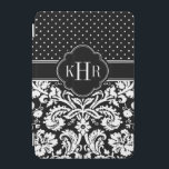 Zwart-wit Damast Polka Dots Monogram iPad Mini Cover<br><div class="desc">Het stijlvolle,  stijlvolle iPad-hoesontwerp is voorzien van een mix van preppy polka-stippen en elegante  damastpatronen,  gepersonaliseerd met uw monogram-initialen of naam in een quatrefoil-lijst. Klik op Aanpassen om monogram lettertype en kleuren te wijzigen in creëer uw eigen unieke een van een soort ontwerp!</div>
