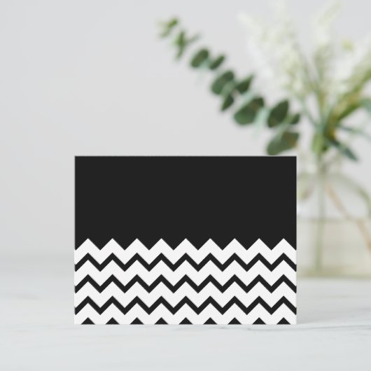 Zwart-wit. Deel Zig Zag, Part Plain Black. Briefkaart (Staand voorkant)