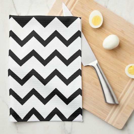 Zwart-wit. Deel Zig Zag, Part Plain Black. Theedoek (Quarter Fold)