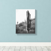 Zwart & Wit Dikke Saguaro Cactus 8x10 Canvas Afdruk (Insitu (Houten vloer))