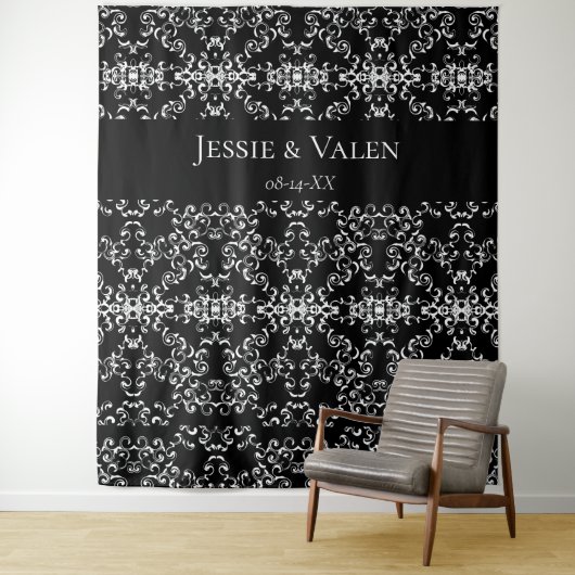 Zwart-Wit Draaiend Gotisch Huwelijk Wandkleed (In situ)