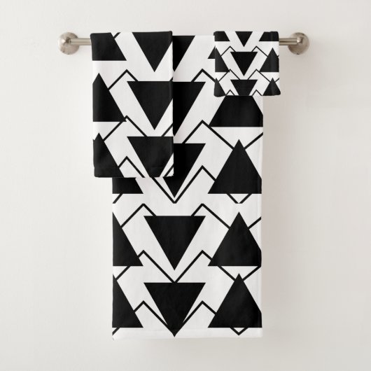 Zwart-wit driehoek Chevron strepen Bad Handdoek (Insitu)