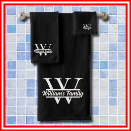 Zwart-Wit | Eenvoudig familienaam monogram Bad Handdoek