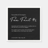 Zwart-wit Eenvoudig Paar Leuk Feit Trouwen Servet (Voorkant)