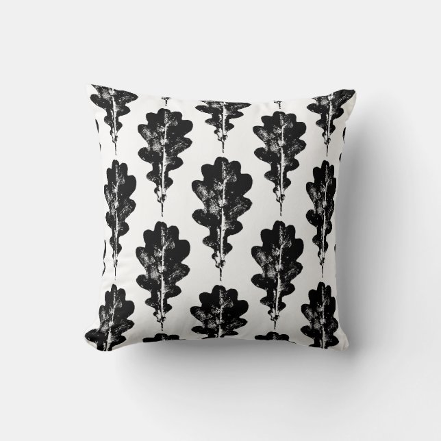 Zwart-wit eiken blad print patroon kussen (Voorkant)