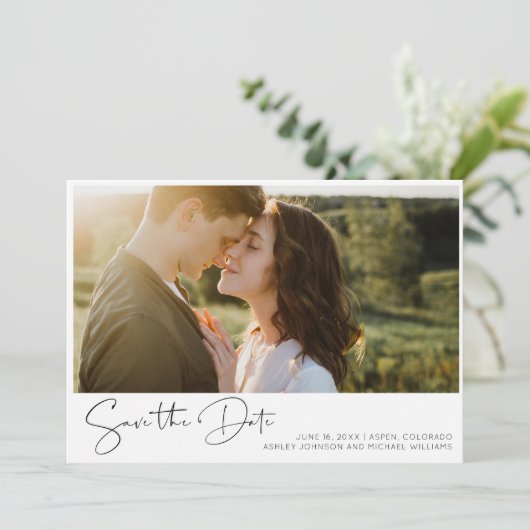 Zwart & Wit Elegant Script 2 Foto de datum opslaan Save The Date (Staand voorkant)