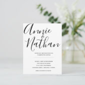 Zwart-wit Elegant Script Wedding Briefkaart (Staand voorkant)