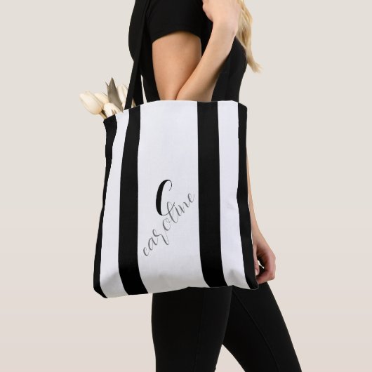 Zwart-wit elegant - Verticaal gestreept Tote Bag (Dichtbij)
