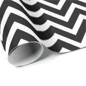 Zwart-wit Elegant Zig Zag Chevron Chic Cadeaupapier (Rol Hoek)