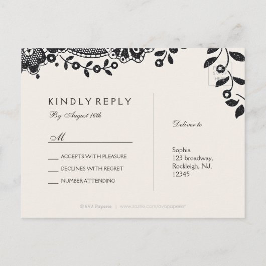 Zwart-wit elegante kanten bruiloft RSVP Uitnodiging Briefkaart (Achterkant)