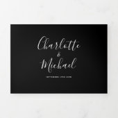 Zwart-wit elegante script foto trouwfoto drieluik uitnodiging (Cover)