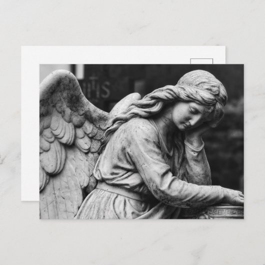 Zwart-wit engelenbeeld op een begraafplaats briefkaart (Voorkant / Achterkant)