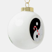 Zwart-wit Faux Kant Yin Yang met Candy Cane Keramische Bal Ornament (Links)